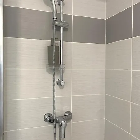 Modern 10 Min From Disneyland Coupvray